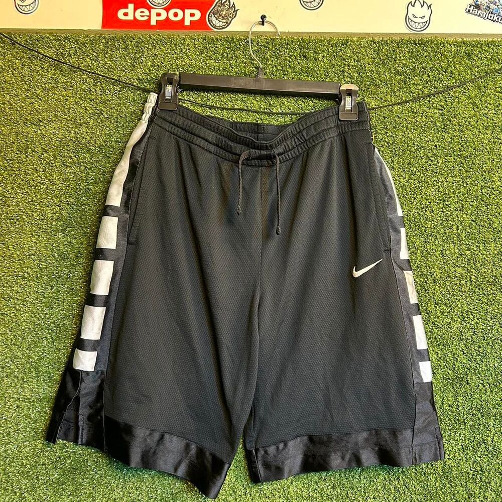 Nike Men's Black Shorts